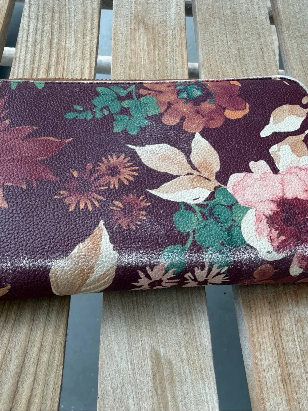 thirty-one Plum Floral Phone Case with Pink and Cream Accents